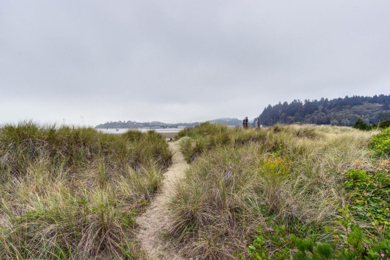 Beach Time Getaway Lincoln City Exterior photo